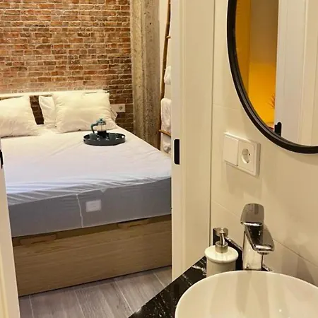 Late Checkout 14 H Free Netflix Tv Homestay Valencia