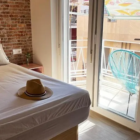 Late Checkout 14 H Free Netflix Tv Homestay